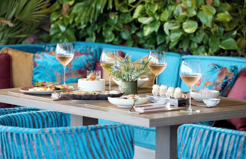 Tiara Holidays - Porto Sani - lima restaurant